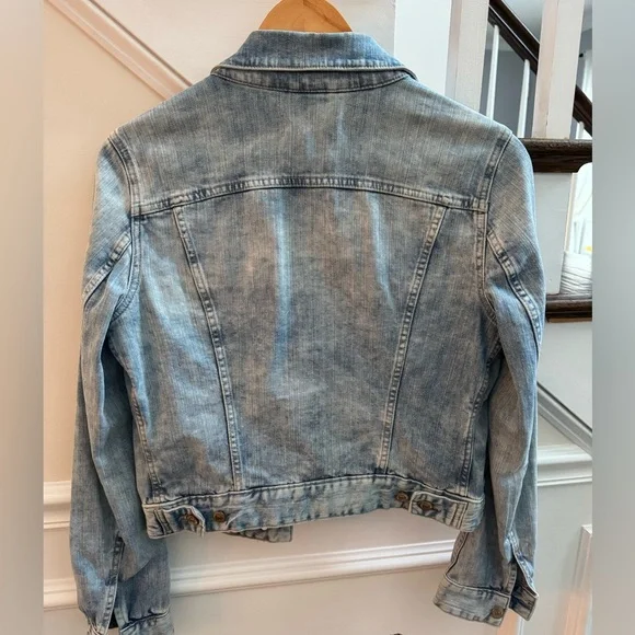 H&M Light Blue Denim Jacket, Size: US 6 - Picture 2 of 4